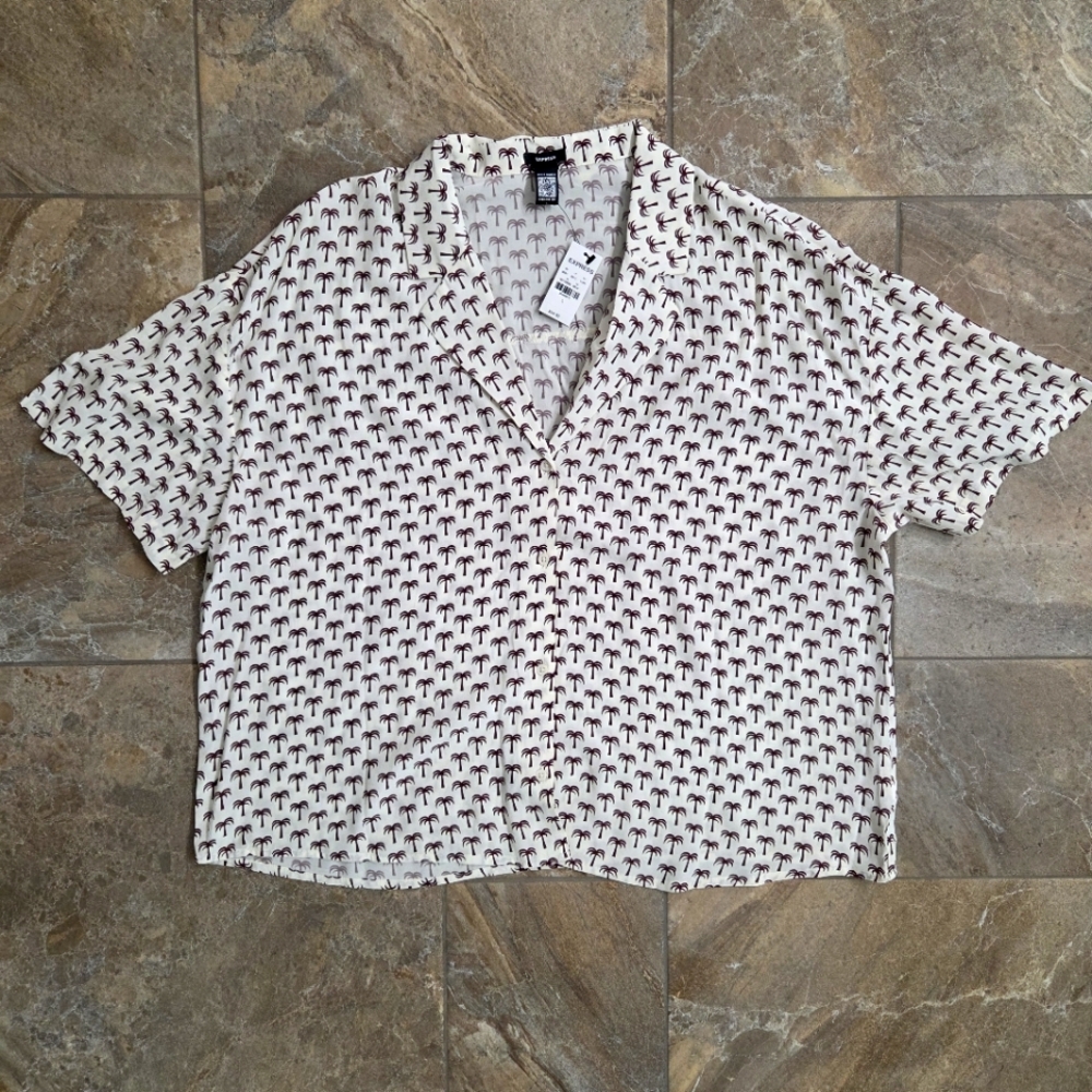 NWT Express White and Purple Palm Tree Shirt Womens L Button Up Fresh